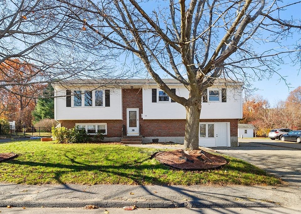 38 Valley St, Salem MA — Sold $640,000